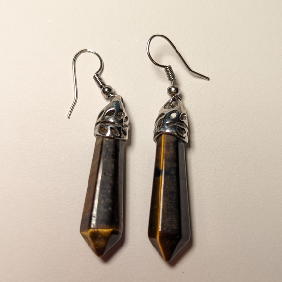 Tiger Eye Point Crystal Earrings - Picture 4 of 4